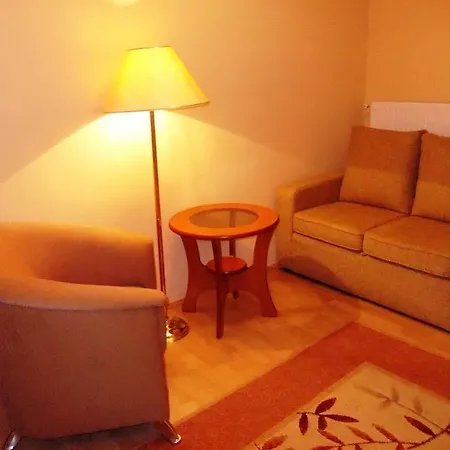 City Center Bed & Breakfast 2*